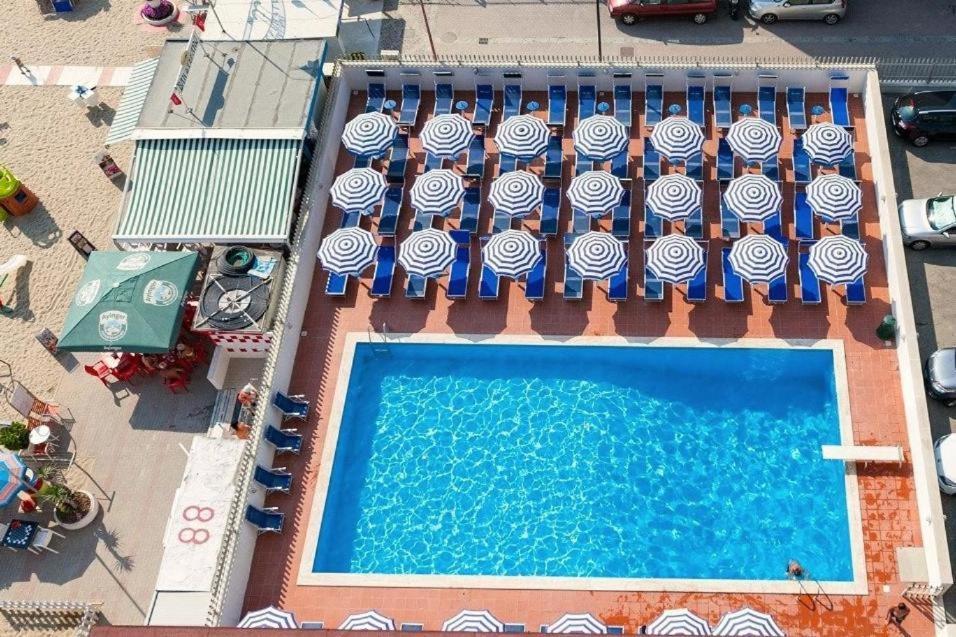 Hotel Majestic Bellaria-Igea Marina Exteriér fotografie