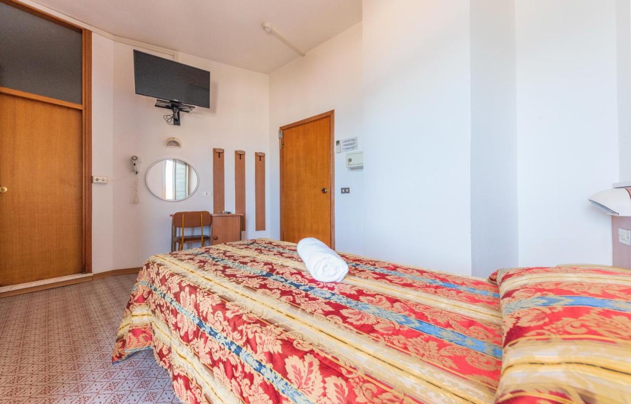 Hotel Majestic Bellaria-Igea Marina Exteriér fotografie