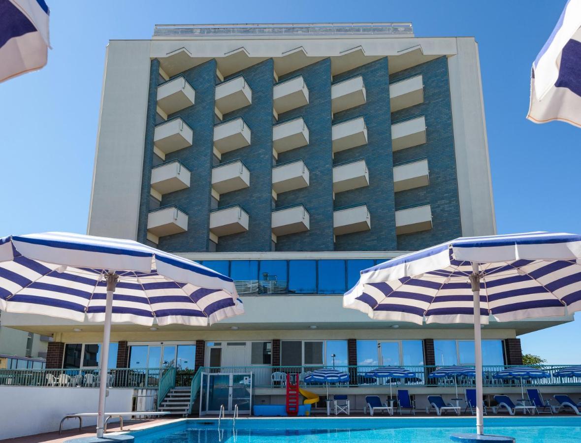 Hotel Majestic Bellaria-Igea Marina Exteriér fotografie